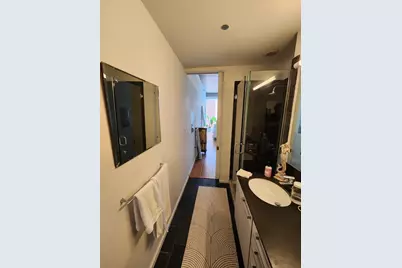 550 N Saint Clair Street #1103, Chicago, IL 60611 - Photo 6