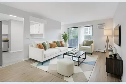 3 Timber Lane #3, Vernon Hills, IL 60061 - Photo 2