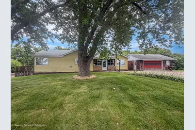 40W867 Big Timber Road, Hampshire, IL 60140 - Photo 2