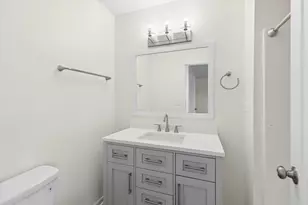 403 Monet Cir, Bolingbrook, IL 60440 - Photo 18