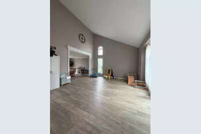 11751 Greenfield Drive, Orland Park, IL 60467 - Photo 4