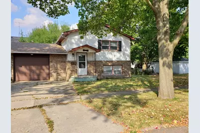 1003 Prospect Street #HALF, Dekalb, IL 60115 - Photo 1