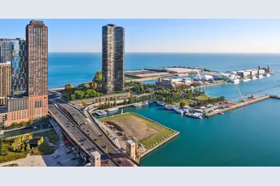 450 E Waterside Drive #910, Chicago, IL 60601 - Photo 18