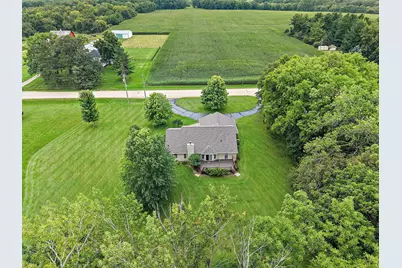 10296 E Kyte Road, Rochelle, IL 61068 - Photo 32