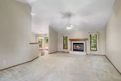 10296 E Kyte Road, Rochelle, IL 61068 - Photo 4