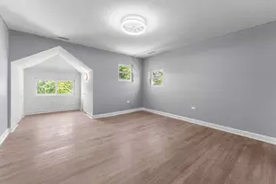 9351 S Throop St, Chicago, IL 60620 - Photo 18