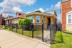 8250 S Justine St, Chicago, IL 60620 - Photo 2