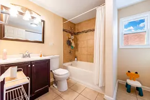 8250 S Justine St, Chicago, IL 60620 - Photo 16