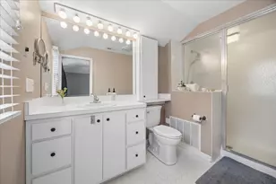 723 S La Grange Rd, La Grange, IL 60525 - Photo 12