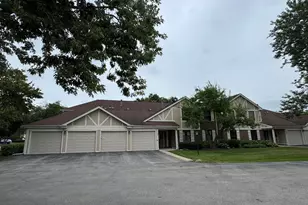 1101 Wildberry Ct, Wheeling, IL 60090 - Photo 6