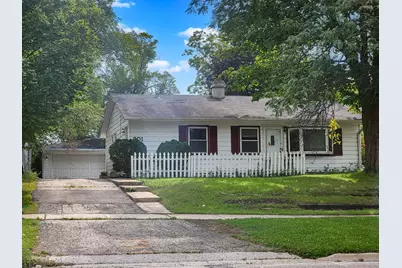 201 S Bartlett Road, Streamwood, IL 60107 - Photo 1