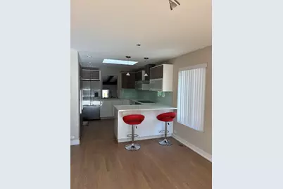 5115 N Mobile Avenue, Chicago, IL 60630 - Photo 4