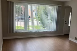 5115 N Mobile Ave, Chicago, IL 60630 - Photo 6