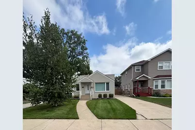 5115 N Mobile Avenue, Chicago, IL 60630 - Photo 1