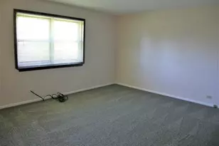 1514 Shepard Cir, Elk Grove Village, IL 60007 - Photo 12