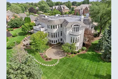 1904 Midwest Club Parkway, Oak Brook, IL 60523 - Photo 2