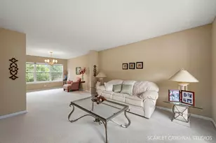 2144 Whitetail Dr, Aurora, IL 60503 - Photo 2