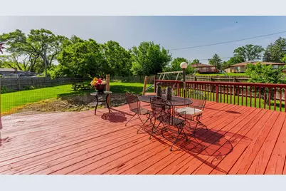 433 E Cherry Hill Drive, Addison, IL 60101 - Photo 24