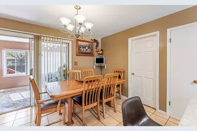 433 E Cherry Hill Drive, Addison, IL 60101 - Photo 8
