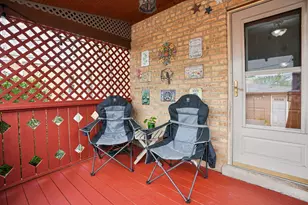 6228 W Huntington St, Chicago, IL 60646 - Photo 20