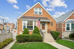 6228 W Huntington St, Chicago, IL 60646 - Photo 1