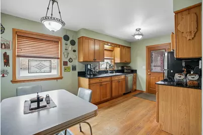 6228 W Huntington Street, Chicago, IL 60646 - Photo 10