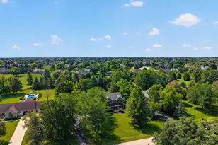 10303 E Hickory Ridge Dr, Rochelle, IL 61068 - Photo 44