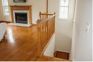 2462 Frost Dr, Aurora, IL 60503 - Photo 8
