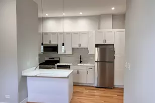 4121 W Montrose Ave, Chicago, IL 60641 - Photo 6