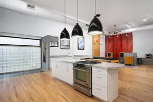 400 N Racine Ave, Chicago, IL 60642 - Photo 6