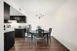 [Address not provided], Downers Grove, IL 60516 - Photo 8