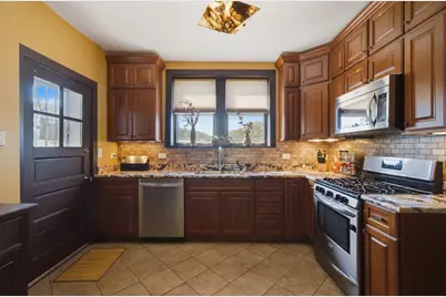 [Address not provided], Oak Park, IL 60304 - Photo 8