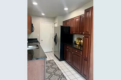 1560 E Chivalry Court, Palatine, IL 60074 - Photo 6