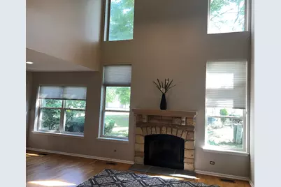 1560 E Chivalry Court, Palatine, IL 60074 - Photo 12