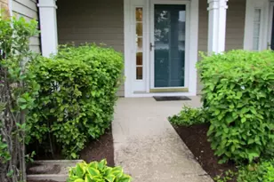 1560 E Chivalry Ct, Palatine, IL 60074 - Photo 20