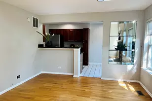 1560 E Chivalry Ct, Palatine, IL 60074 - Photo 10