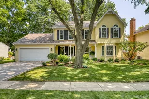 1200 Piccadilly Cir, Naperville, IL 60563 - Photo 1