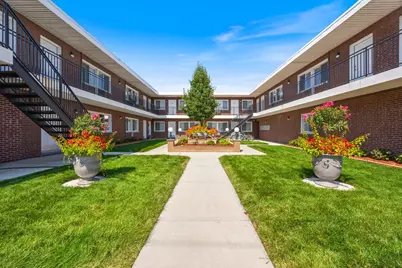 7834 95th Street #2H, Hickory Hills, IL 60457 - Photo 1
