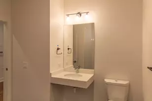 6747 S Langley Ave, Chicago, IL 60637 - Photo 32