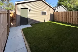 6747 S Langley Ave, Chicago, IL 60637 - Photo 24
