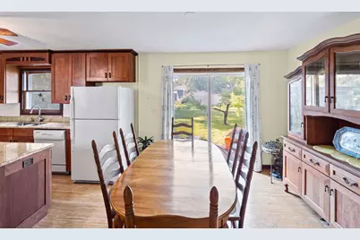 645 Flagstaff Lane, Hoffman Estates, IL 60169 - Photo 8