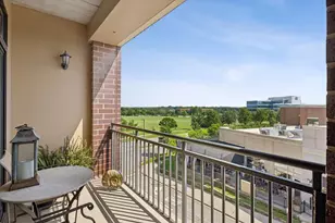 850 Village Center Dr, Burr Ridge, IL 60527 - Photo 22
