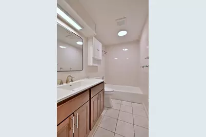 7142 N Keating Avenue, Lincolnwood, IL 60712 - Photo 16