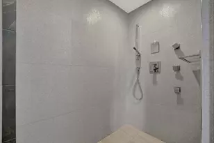 650 N Morgan St, Chicago, IL 60642 - Photo 28