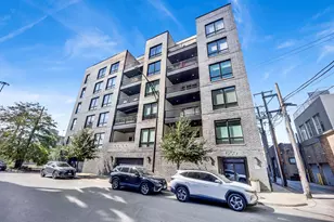 650 N Morgan St, Chicago, IL 60642 - Photo 2