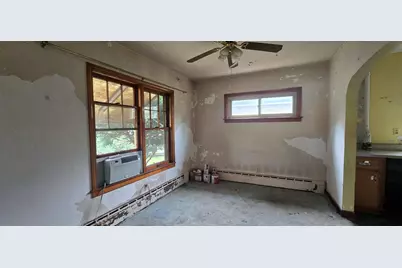 8118 N Ozark Avenue, Niles, IL 60714 - Photo 2