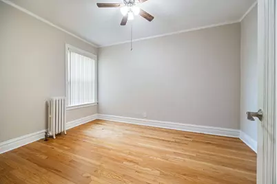 [Address not provided], Chicago, IL 60645 - Photo 4