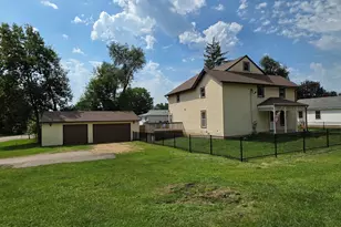 803 Monroe St, Oregon, IL 61061 - Photo 8