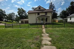 803 Monroe St, Oregon, IL 61061 - Photo 4