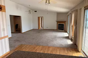 29 Shoreline Dr, Mansfield, IL 61854 - Photo 2